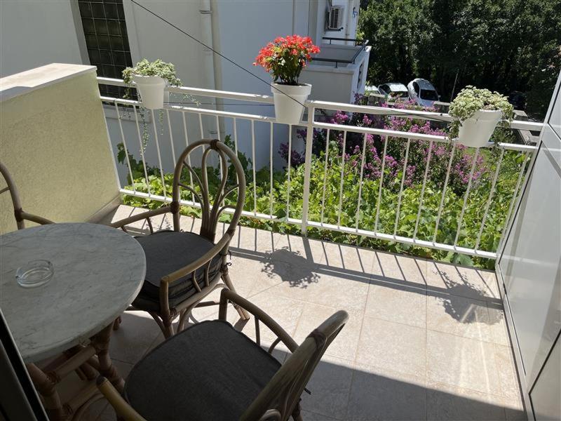Apartmani Neda Bane Petrovac Eksteriør bilde