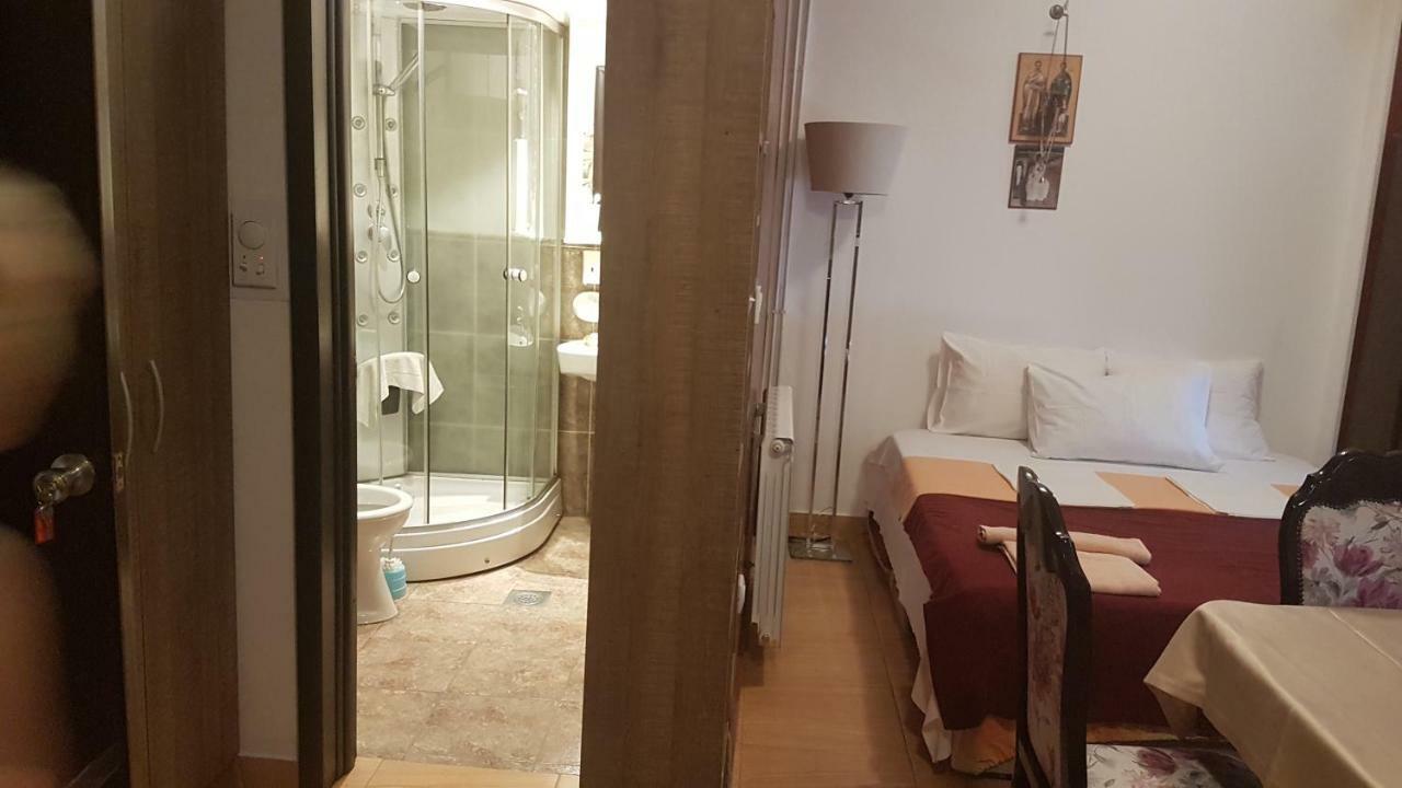 Apartmani Neda Bane Petrovac Eksteriør bilde