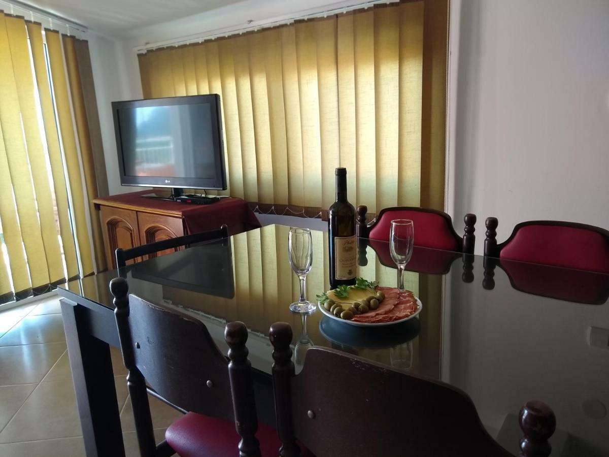 Apartmani Neda Bane Petrovac Eksteriør bilde