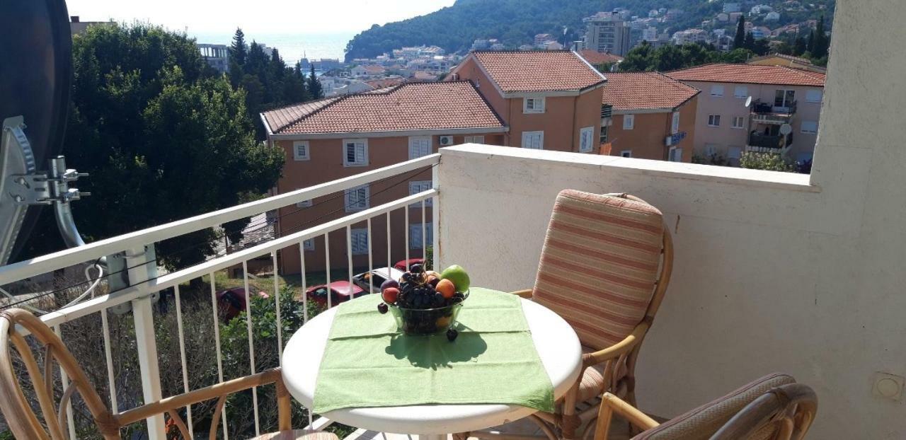 Apartmani Neda Bane Petrovac Eksteriør bilde